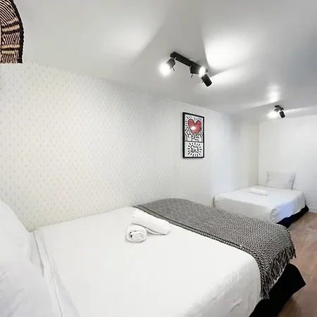 10 - Faubourg Bail Mobilite Apartment *